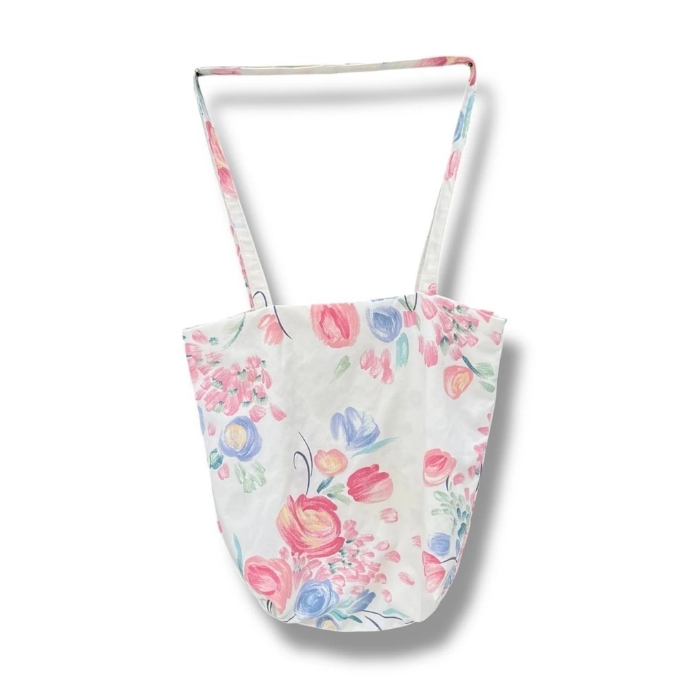UPCYCLED VINTAGE FLORAL PILLOWCASE TOTE - Picture 3 of 5